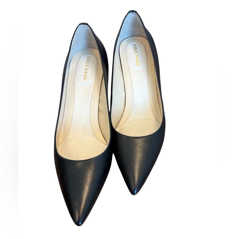Cole Haan Black Pointed Toe Leather Pumps